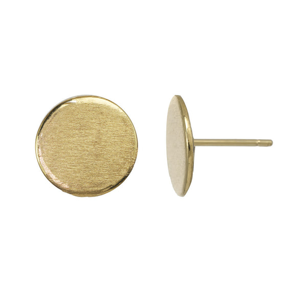 Large gold circle stud earrings.