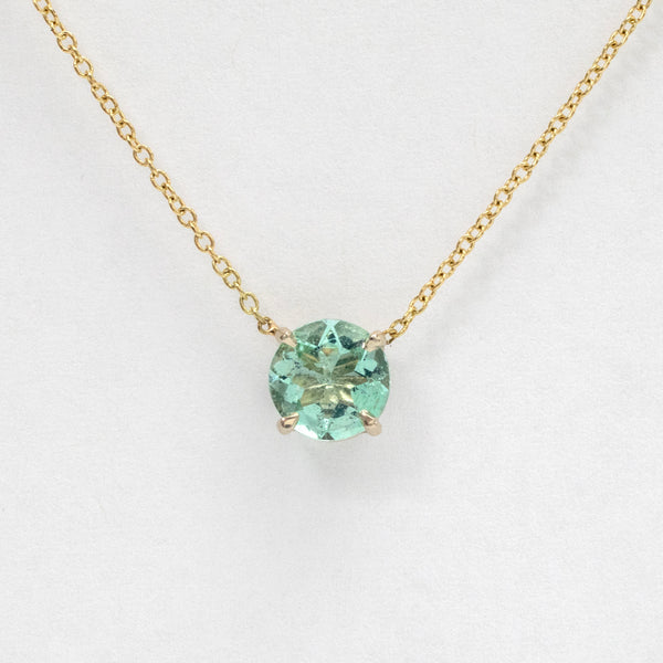 Round pale emerald necklace - 18k gold