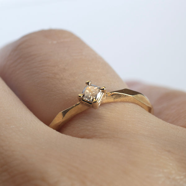 Champagne diamond angle ring - 18k gold